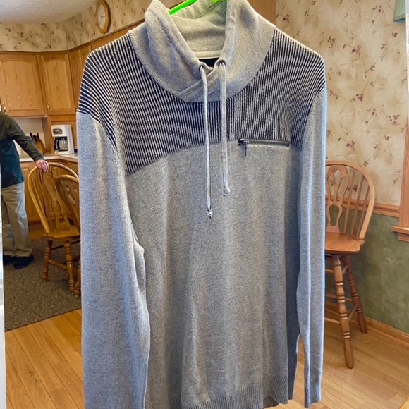 INC pullover sweater. - Picture 1 of 3